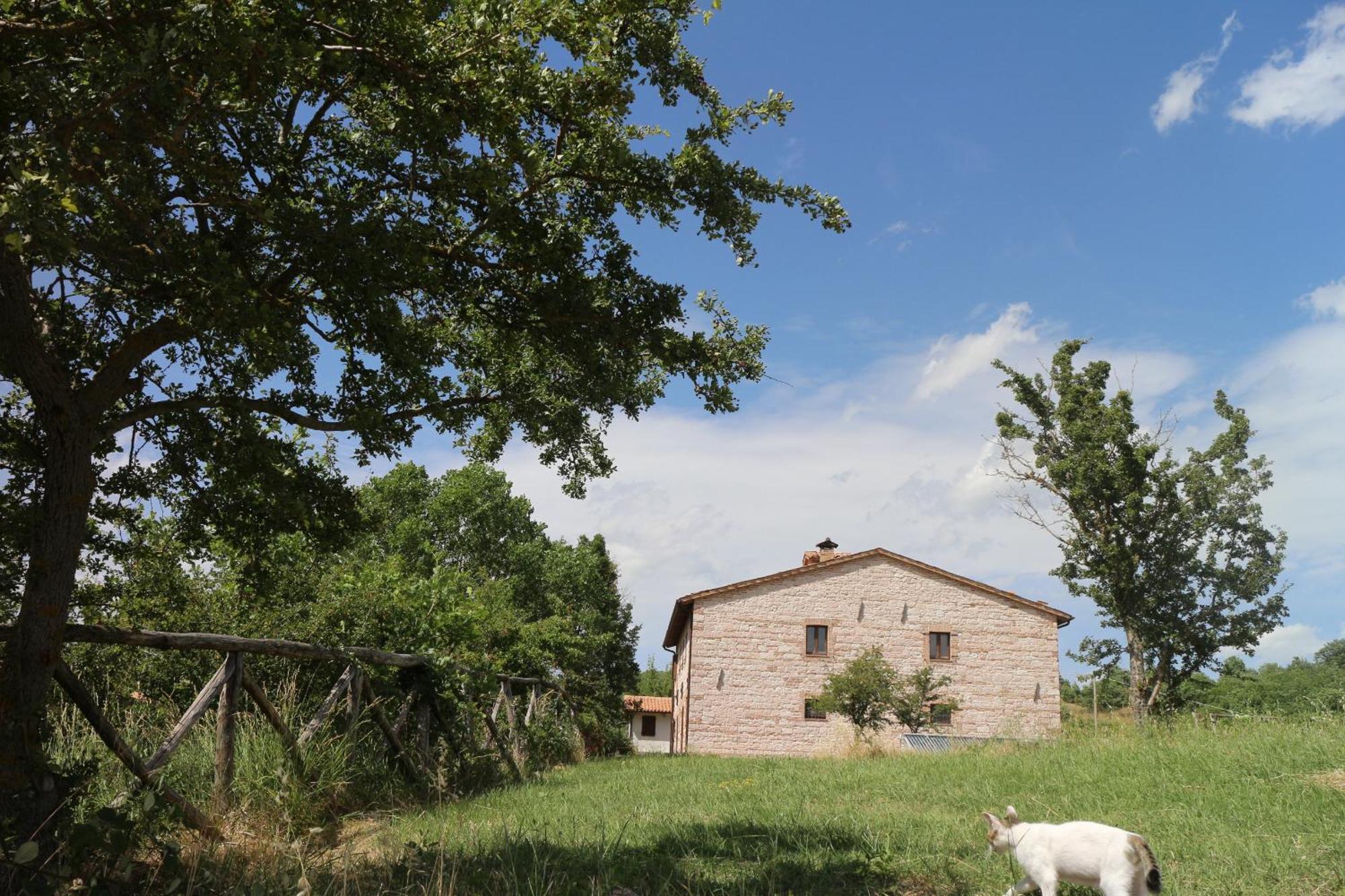Antica Dimora Italiana Villa Fabriano Bagian luar foto